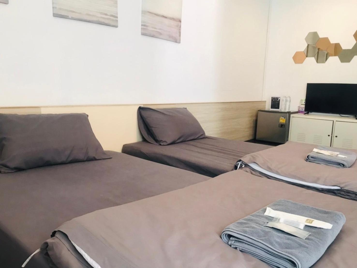 Hostel L'atelier Poshtel Phuket Exterior foto