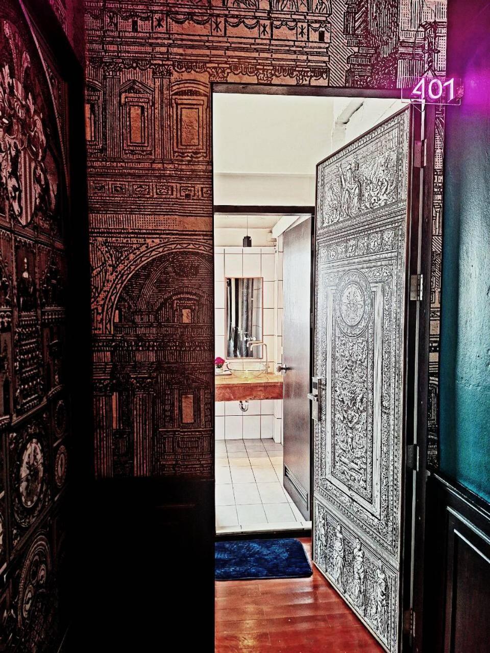 Hostel L'atelier Poshtel Phuket Exterior foto
