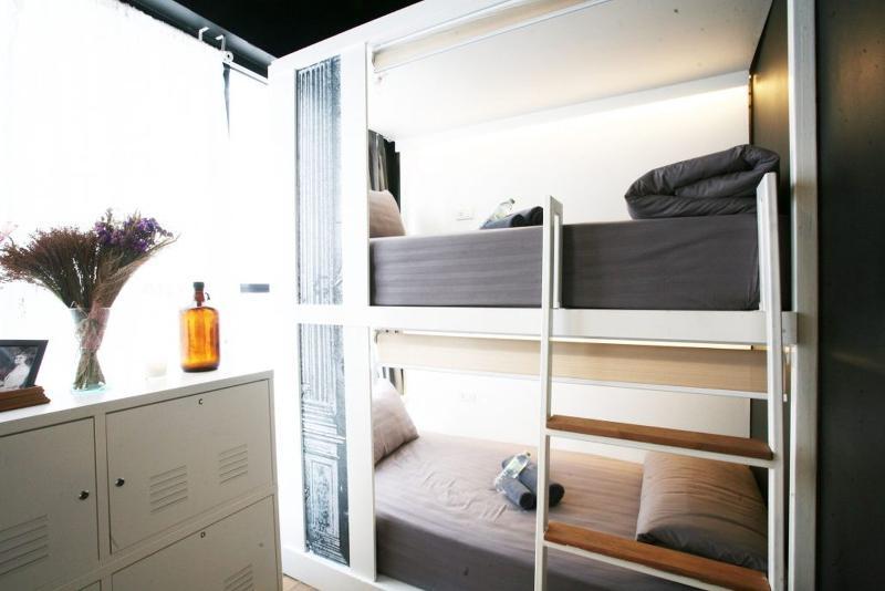 Hostel L'atelier Poshtel Phuket Exterior foto